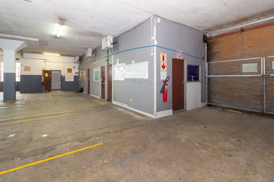 To Let commercial Property for Rent in Korsten Eastern Cape